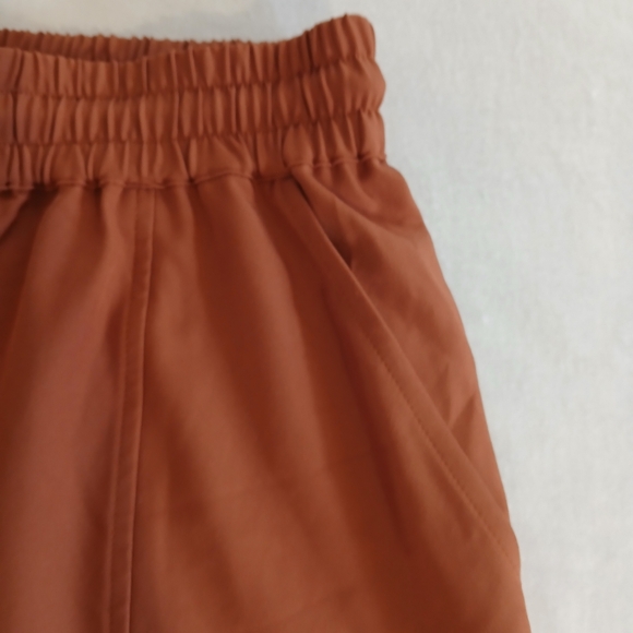Varley Barket Shorts in Mocha Biscuit Women's Small - Picture 6 of 8